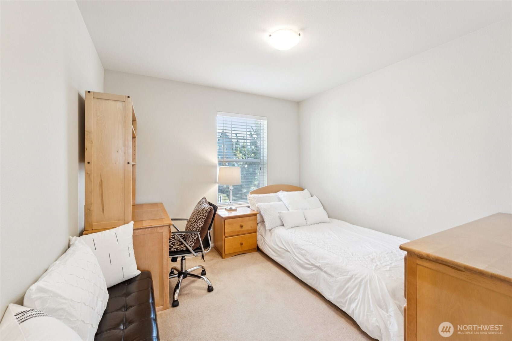 20916 13th Avenue W, Lynnwood, WA 98036