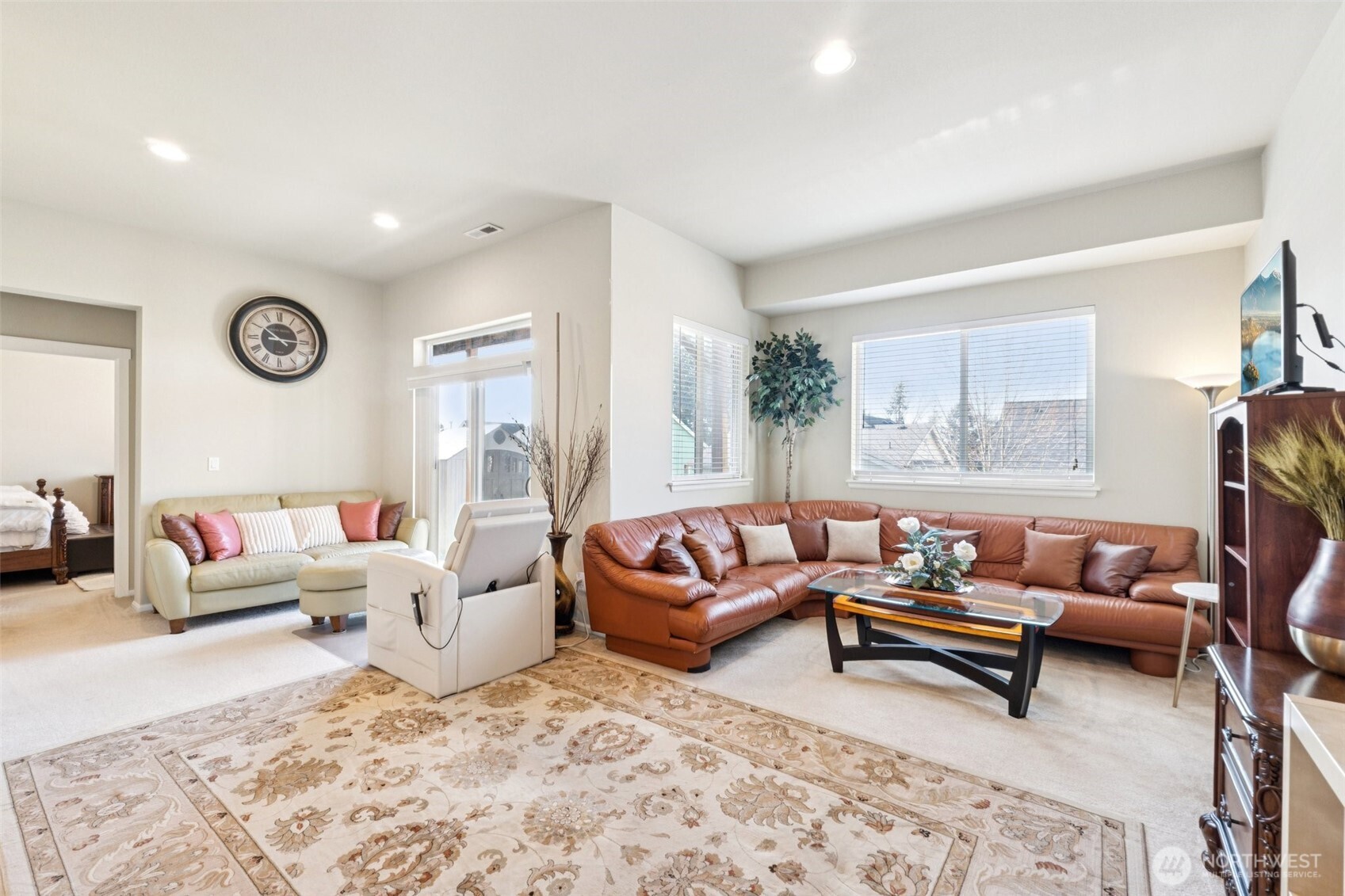 20916 13th Avenue W, Lynnwood, WA 98036