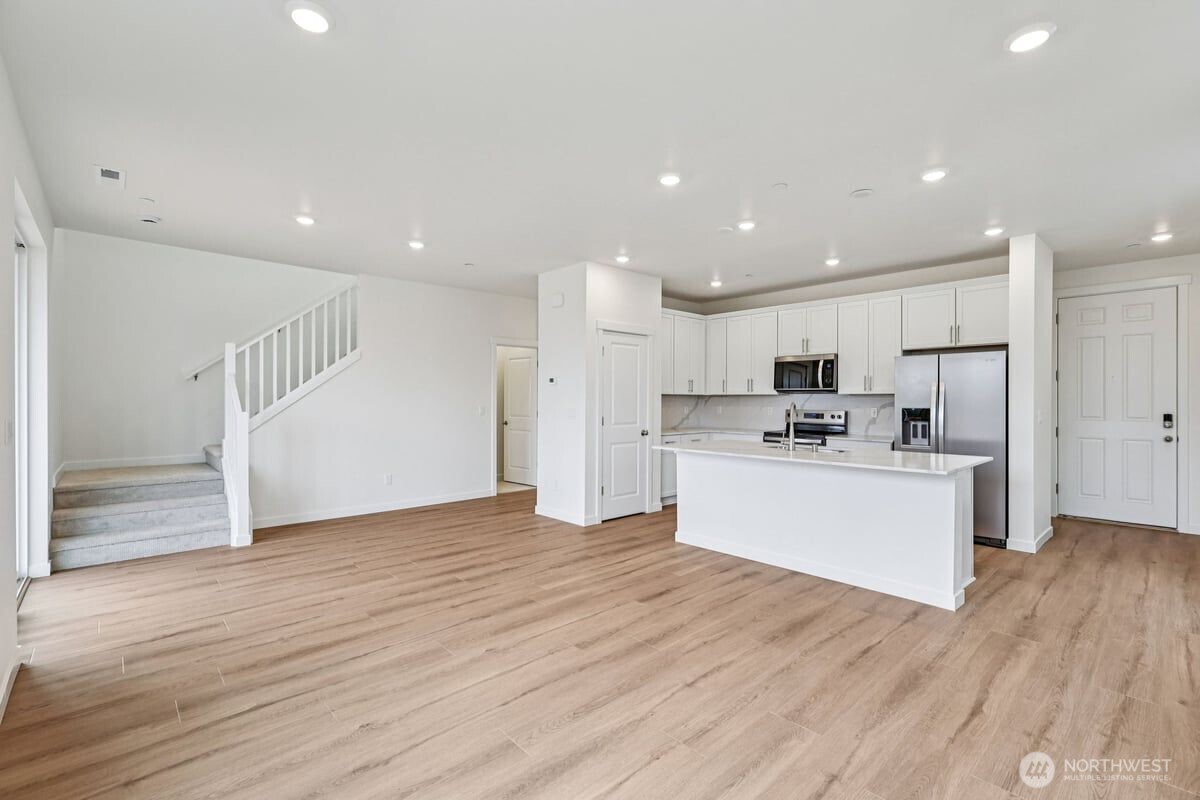 1443 121ST Avenue SE #MB 08, Lake Stevens, WA 98258