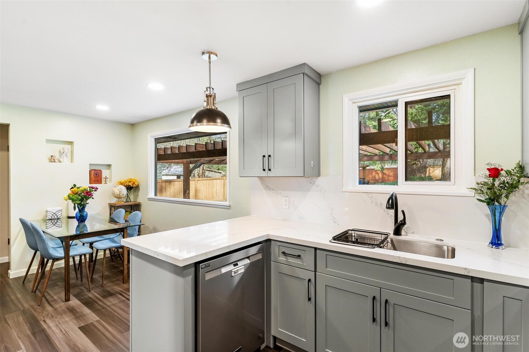 17103 44th Avenue W, Lynnwood, WA 98037