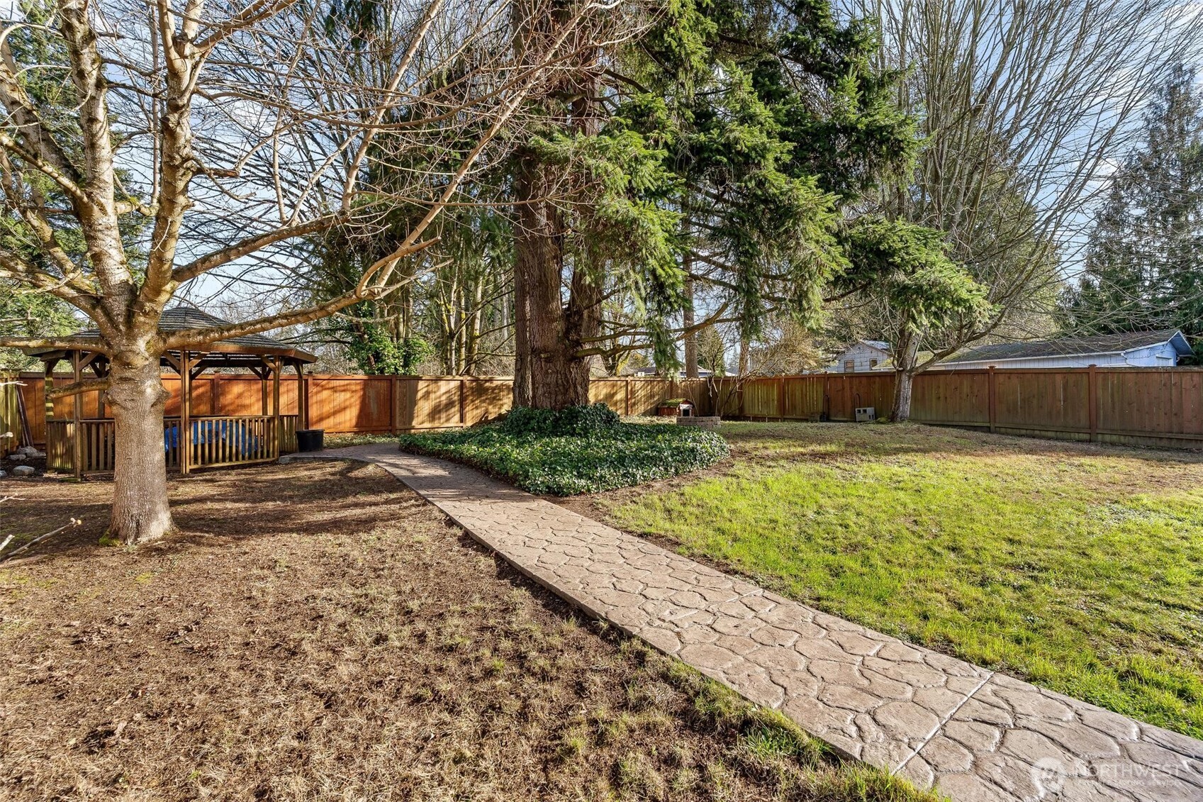 17103 44th Avenue W, Lynnwood, WA 98037