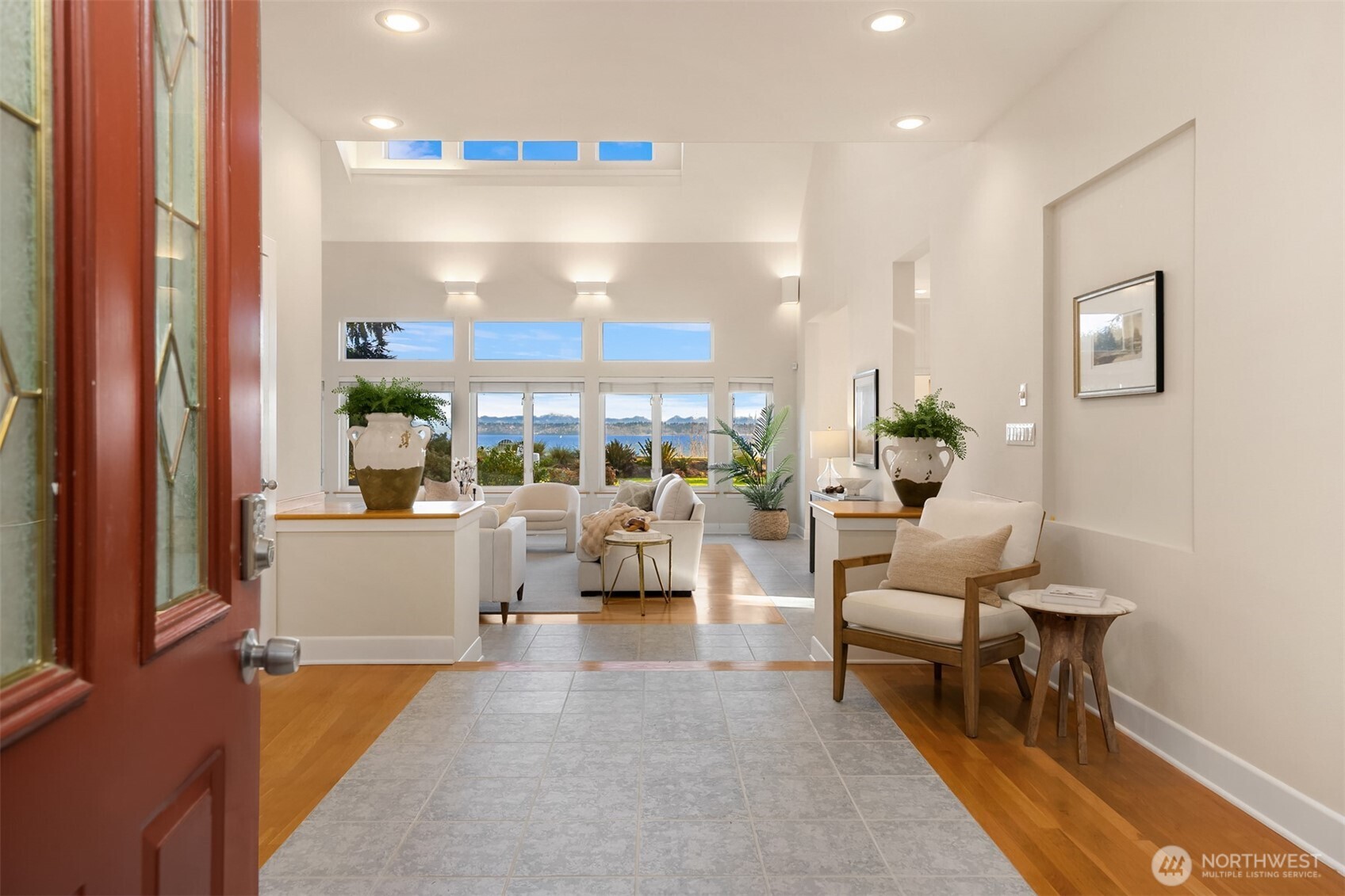 10668 NE Manor Lane , Bainbridge Island, WA 98110