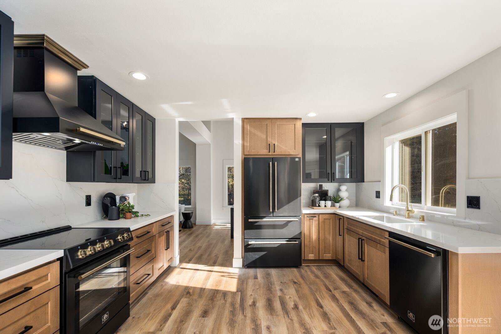 1174 SW Clevenger Lane , Port Orchard, WA 98367