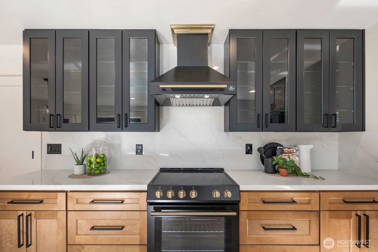 1174 SW Clevenger Lane , Port Orchard, WA 98367