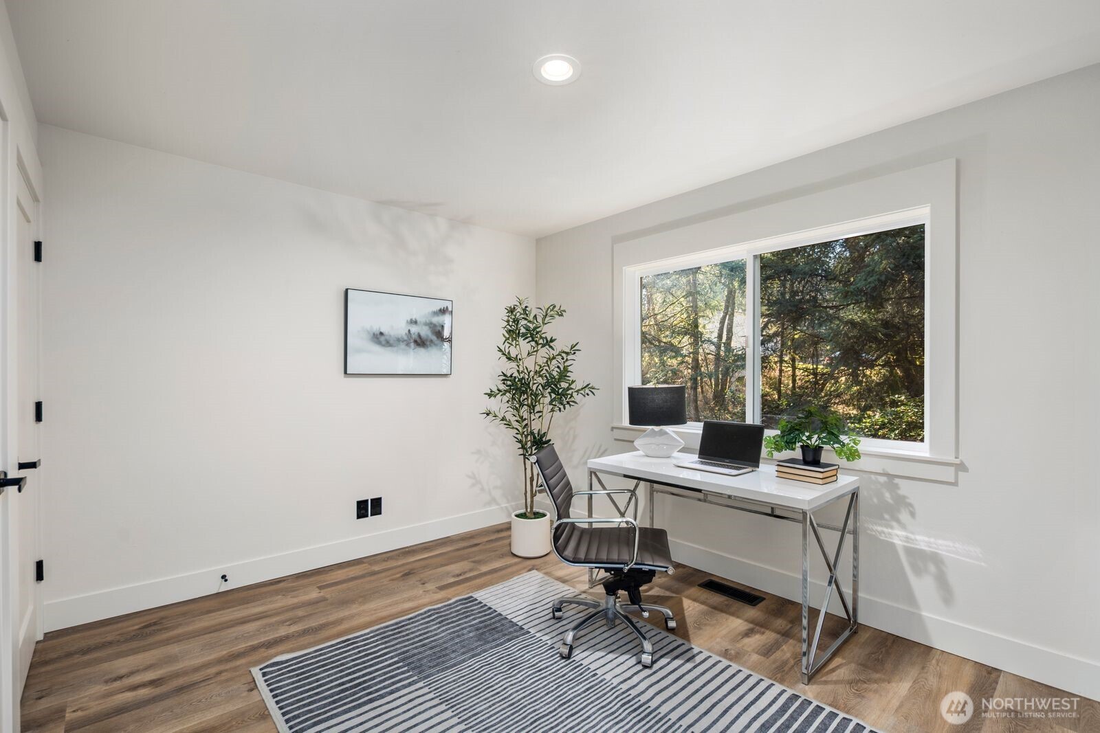 1174 SW Clevenger Lane , Port Orchard, WA 98367