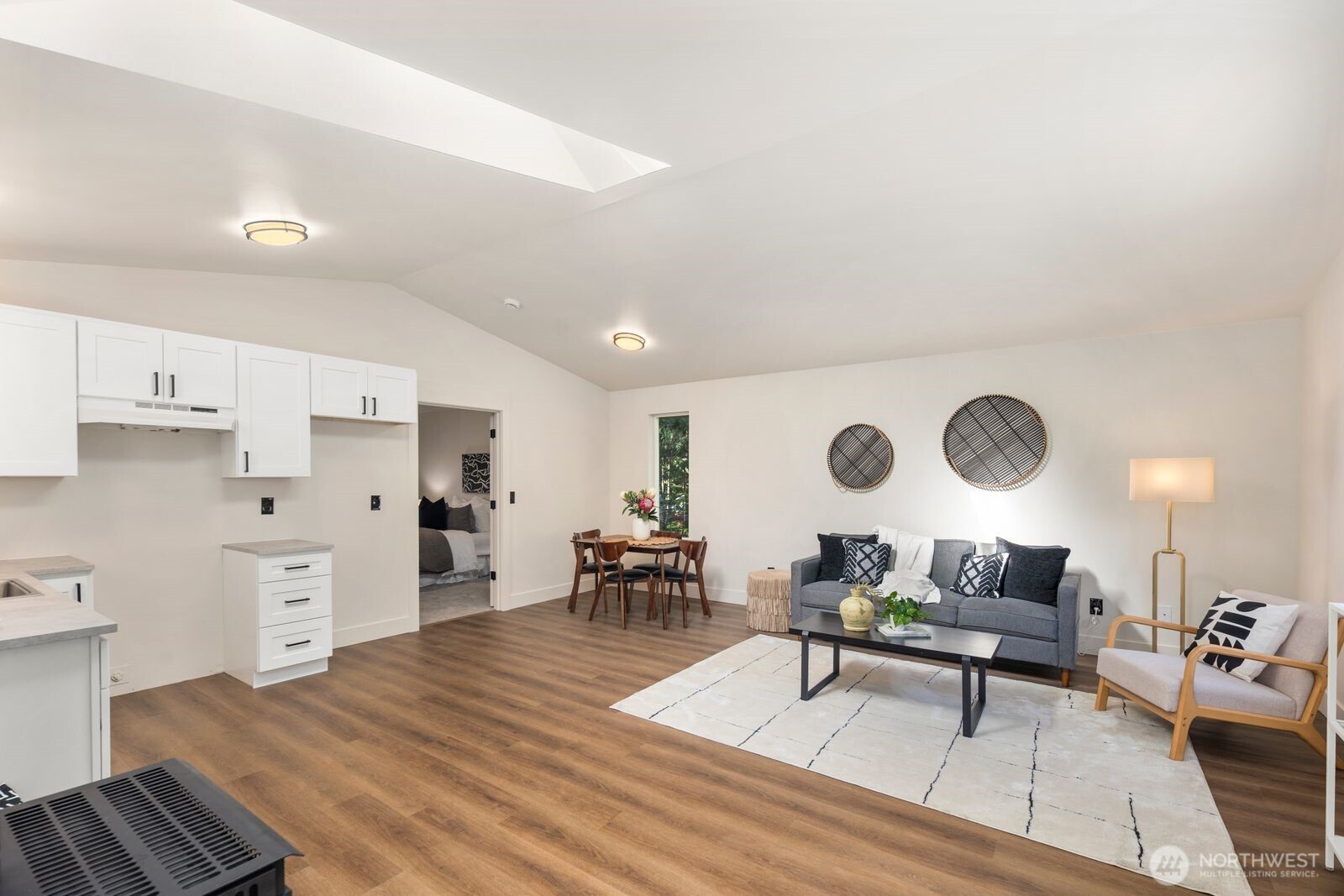 1174 SW Clevenger Lane , Port Orchard, WA 98367