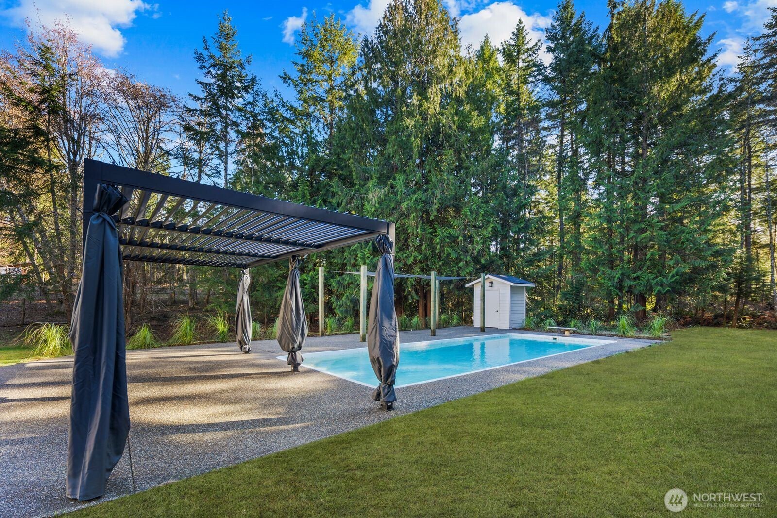 1174 SW Clevenger Lane , Port Orchard, WA 98367