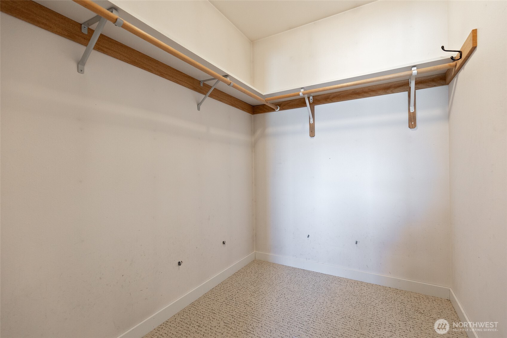 510 E Countryside Avenue , Ellensburg, WA 98926