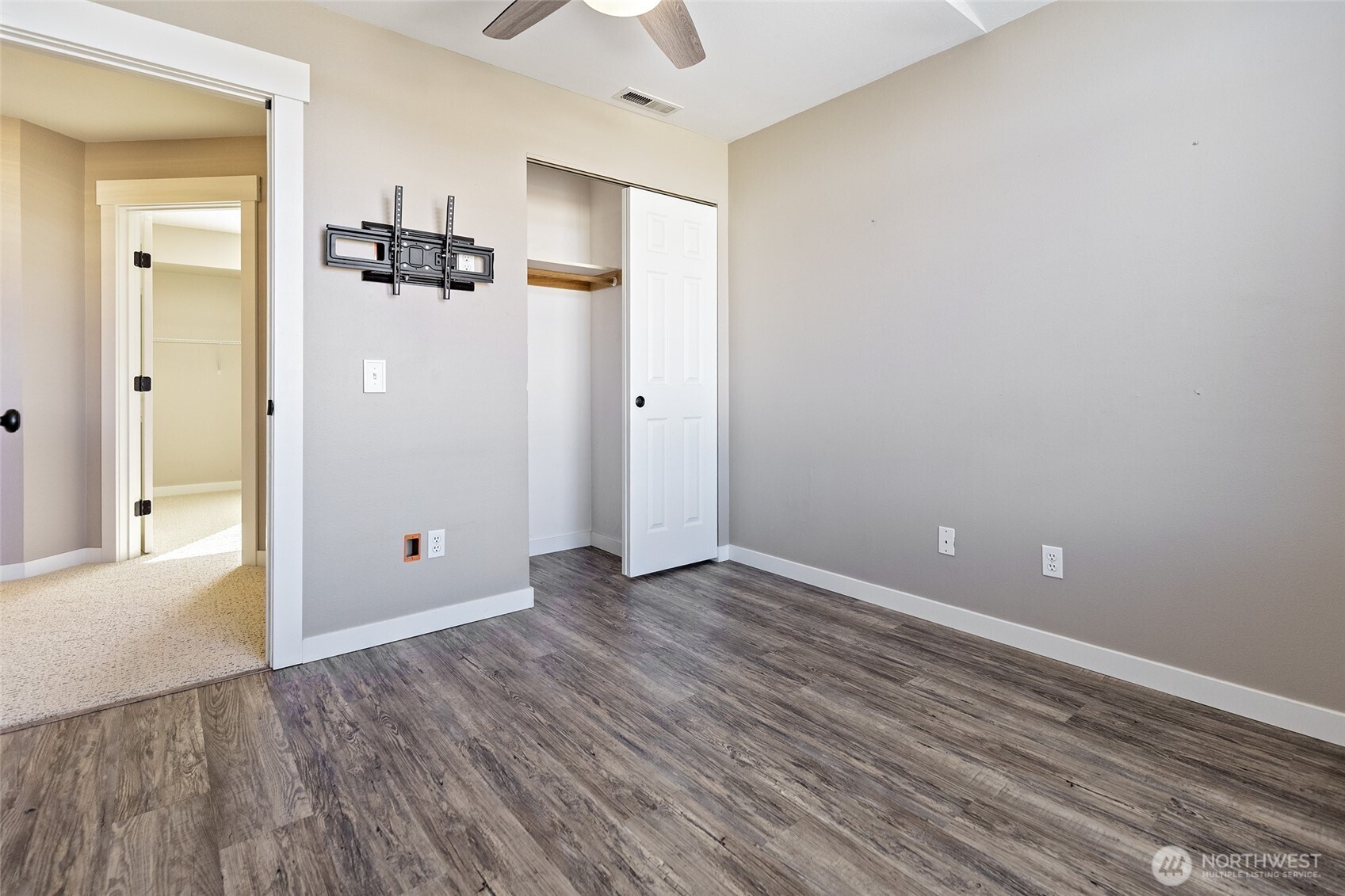 510 E Countryside Avenue , Ellensburg, WA 98926