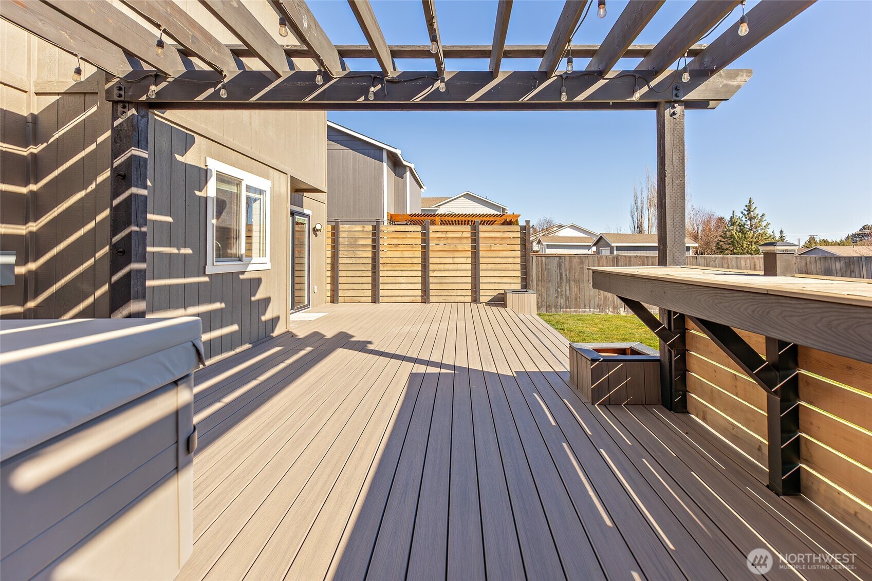 510 E Countryside Avenue , Ellensburg, WA 98926