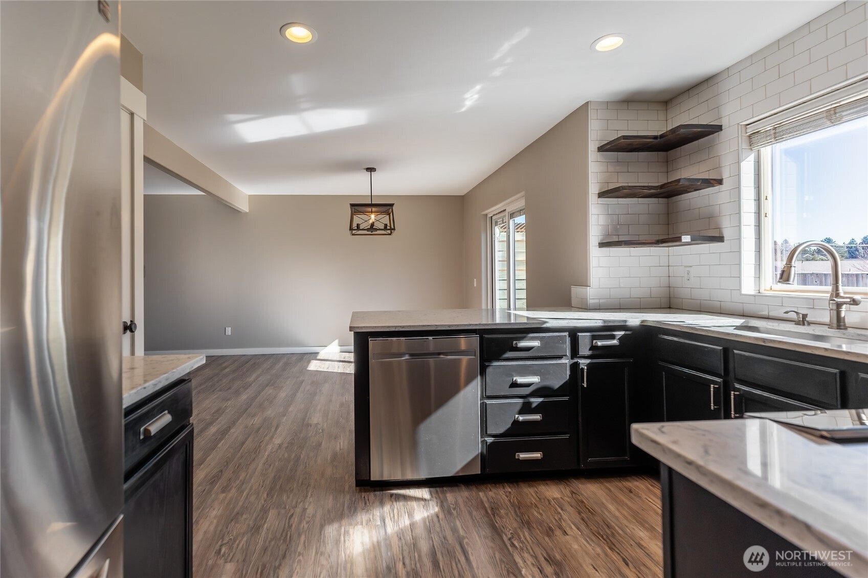 510 E Countryside Avenue , Ellensburg, WA 98926