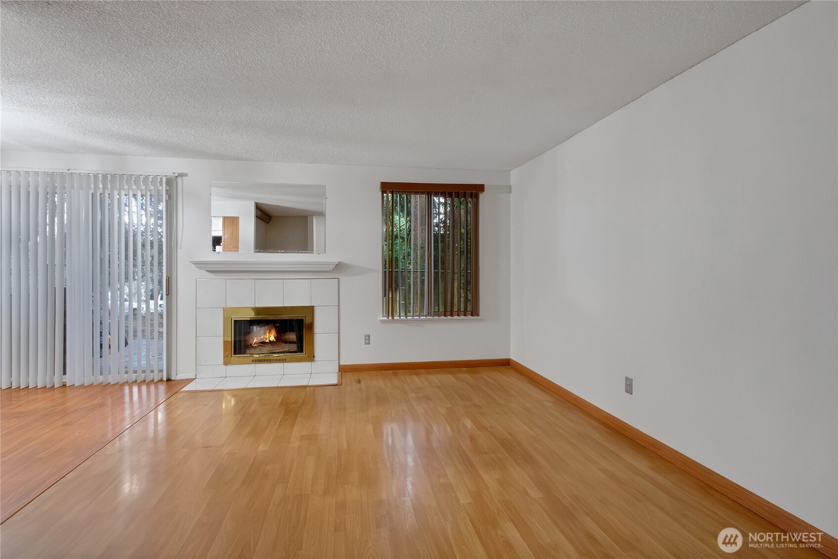 127 S 340th Street #A, Federal Way, WA 98003