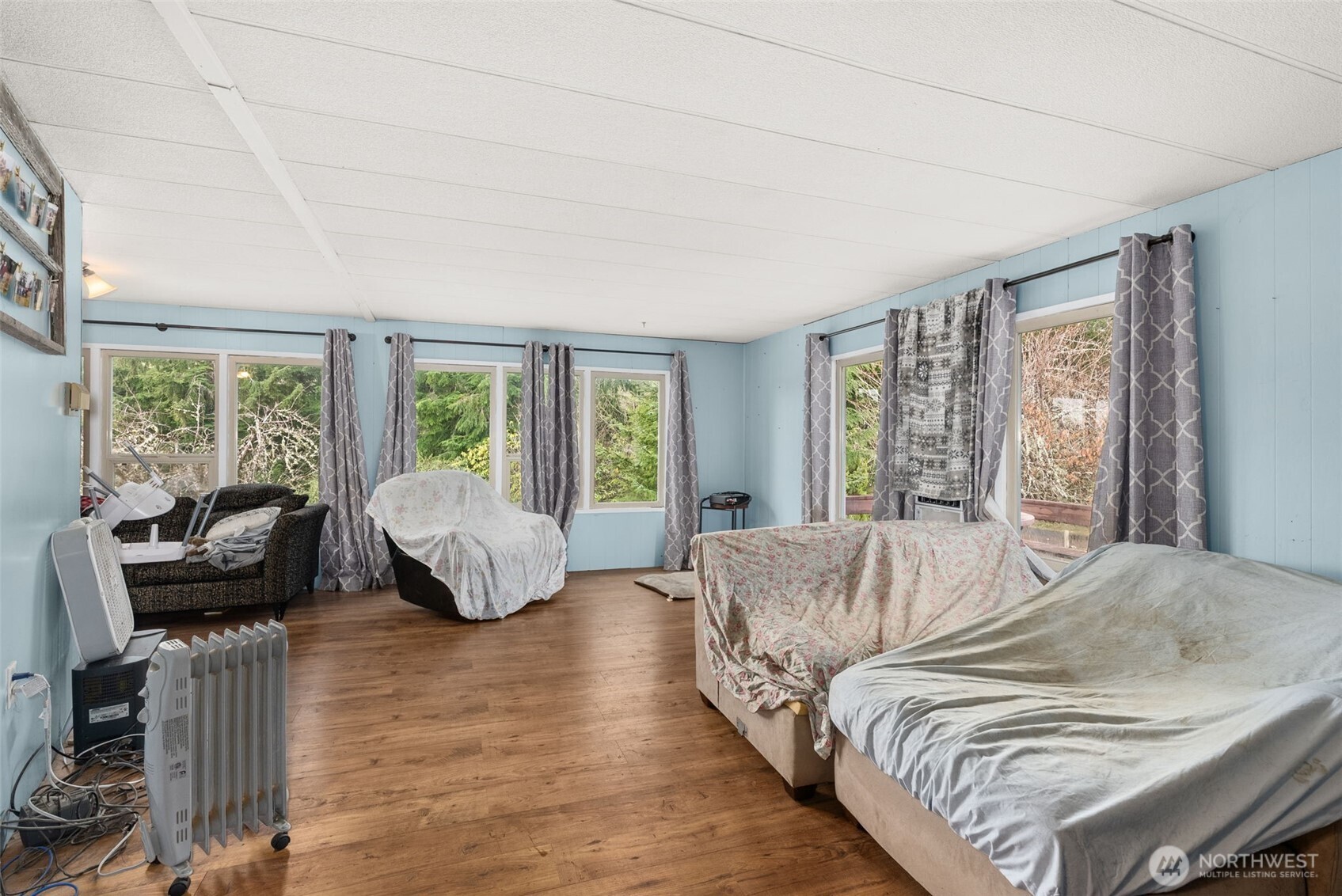 2700 Mallis Landing Road , Raymond, WA 98577