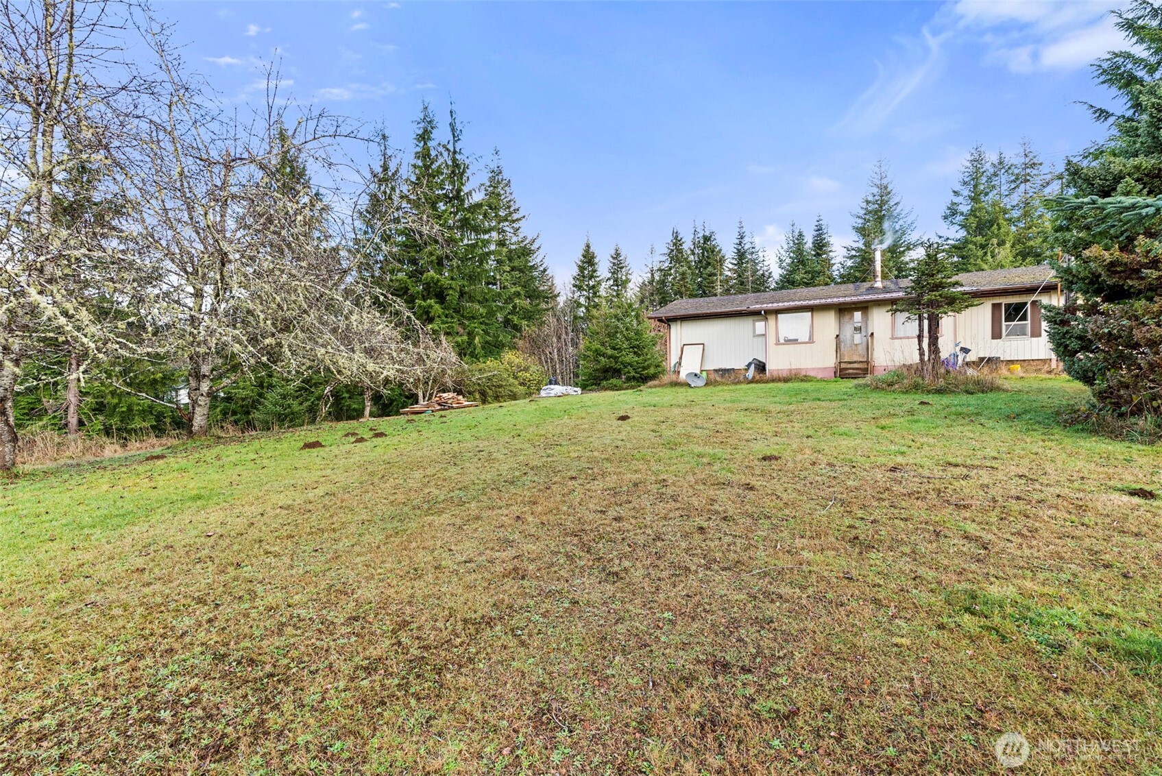 2700 Mallis Landing Road , Raymond, WA 98577