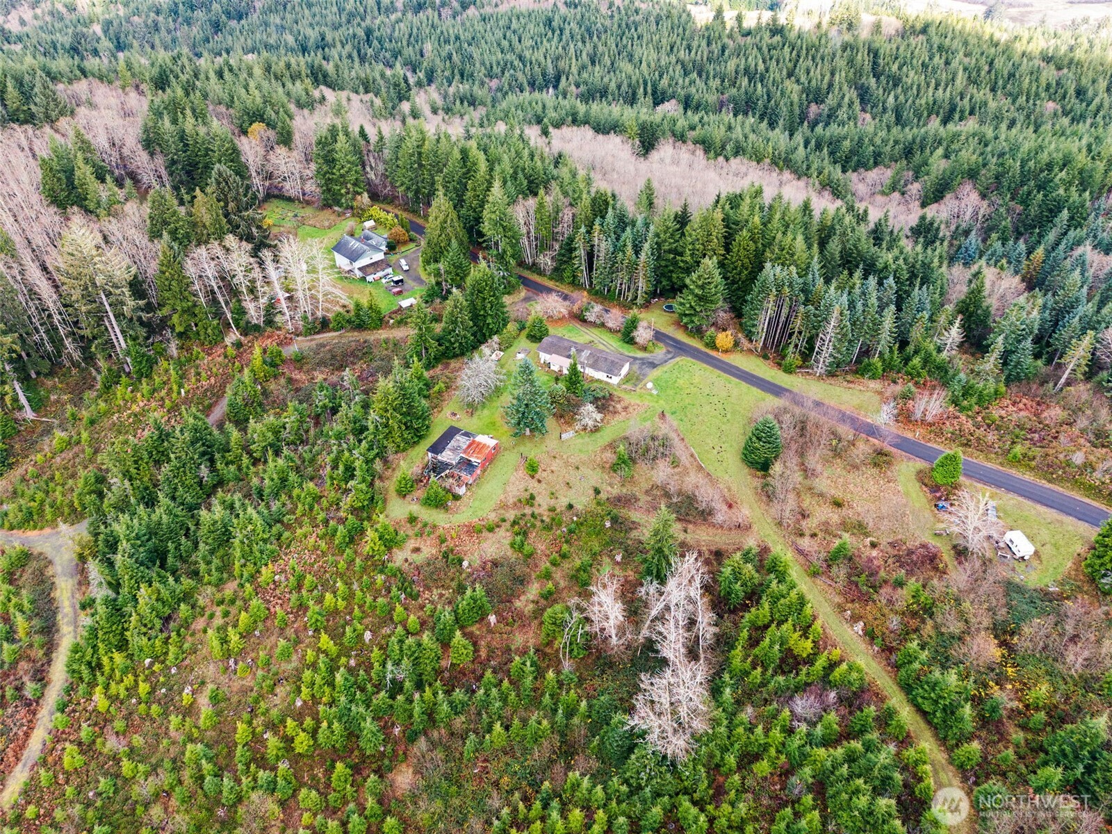2700 Mallis Landing Road , Raymond, WA 98577