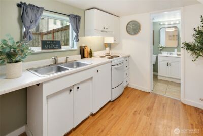 920 N 102nd Street , Seattle, WA 98133 - Photo 27