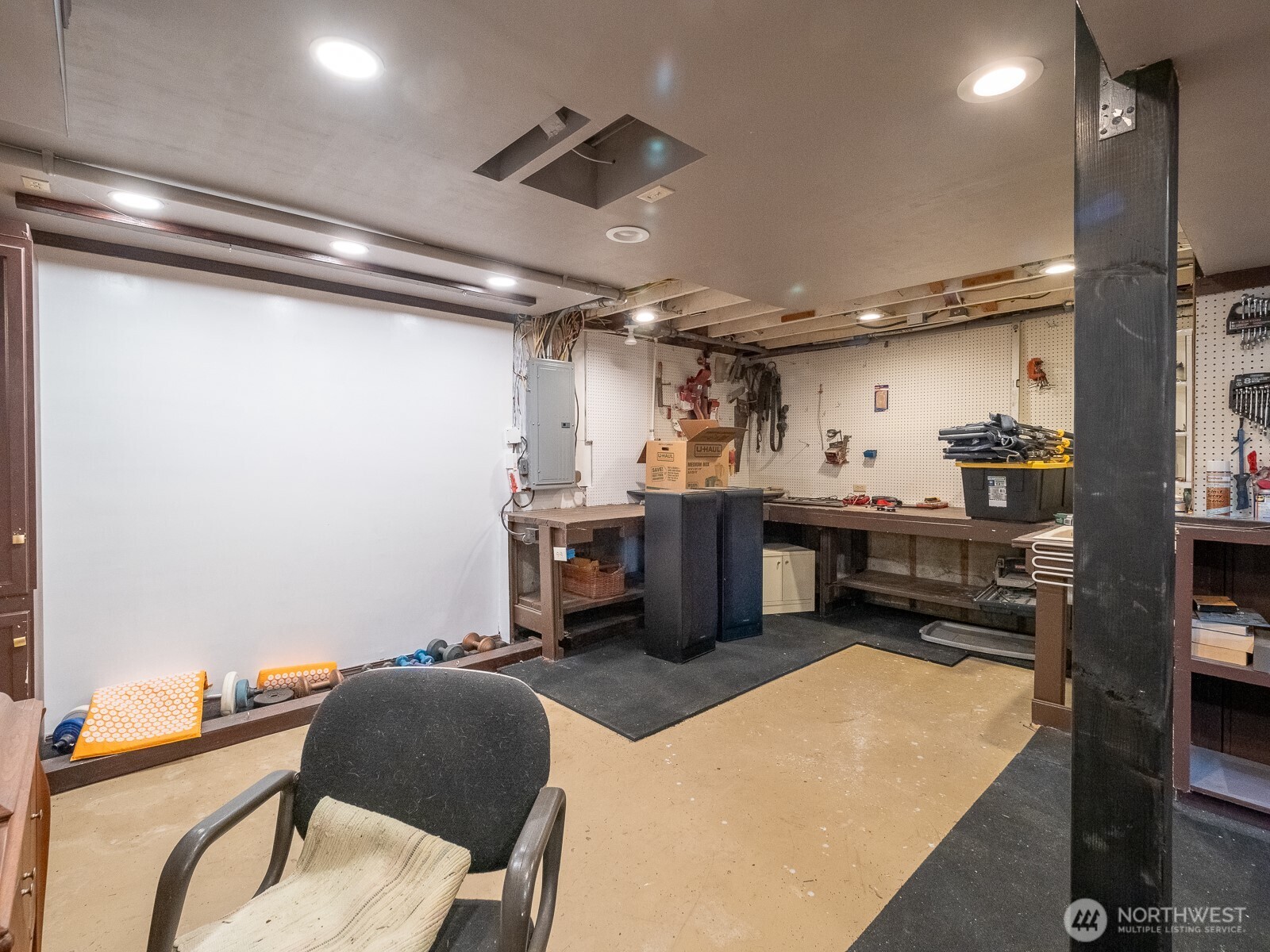 6490 NE Monte Vista Drive , Bainbridge Island, WA 98110