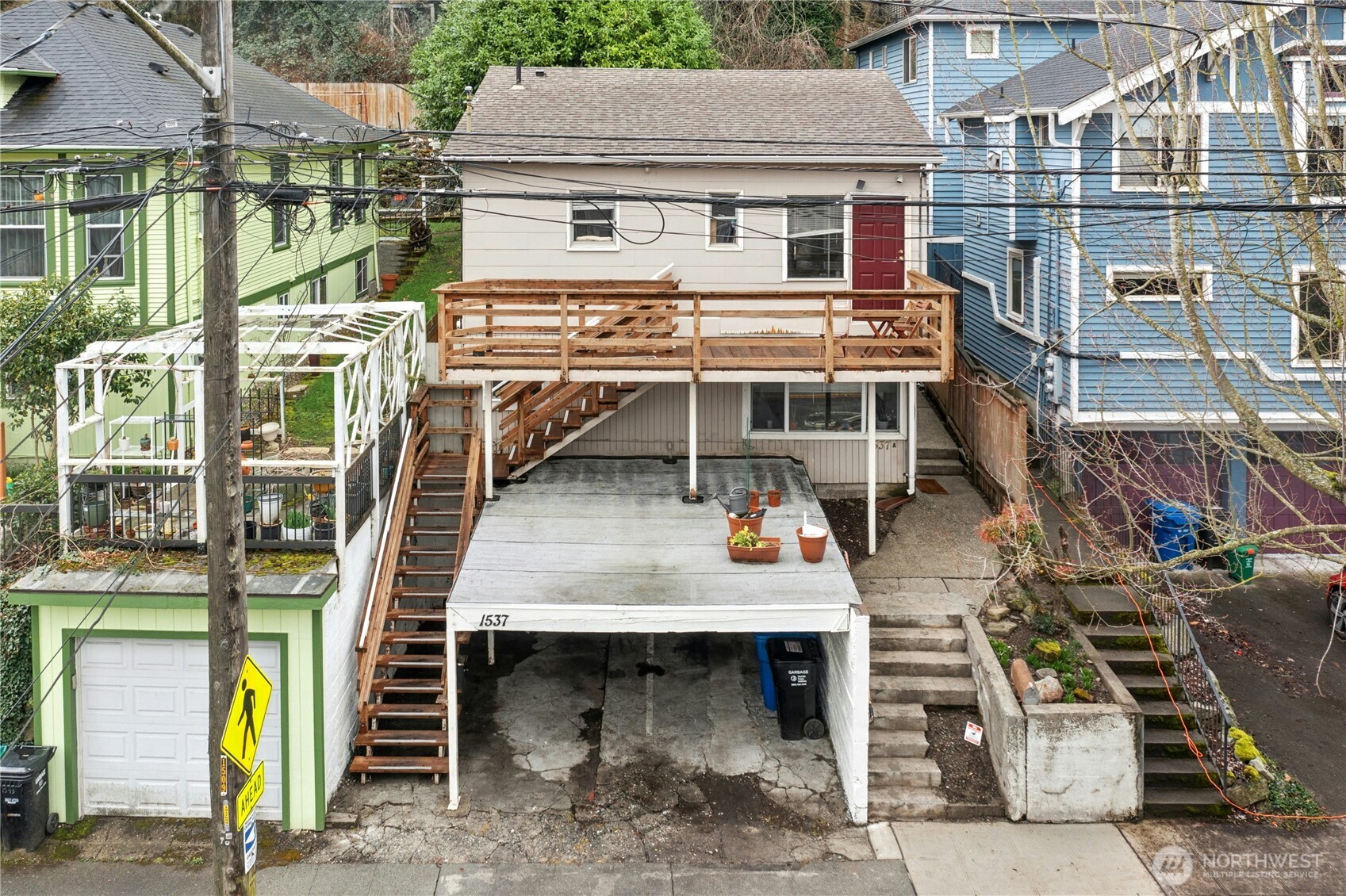 1537 15th Avenue NE, Seattle, WA 98144