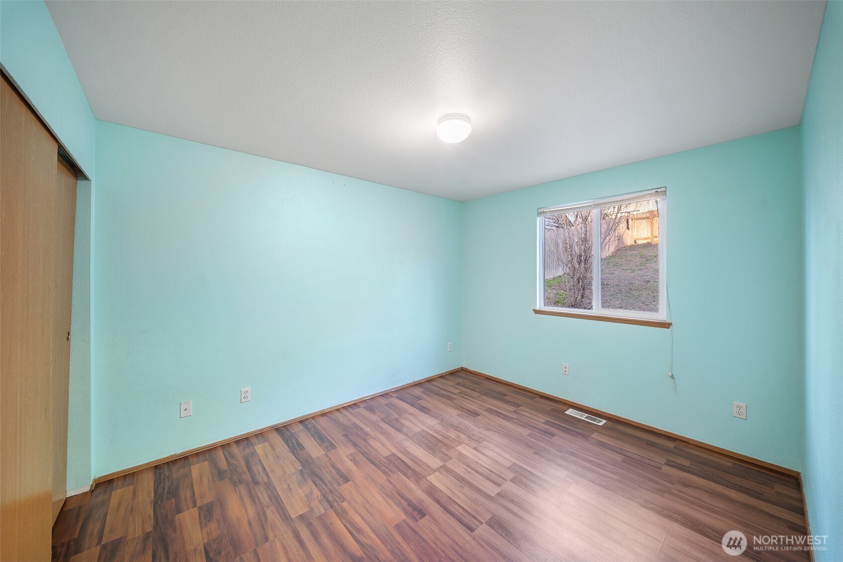 1008 Puget Street NE, Olympia, WA 98506