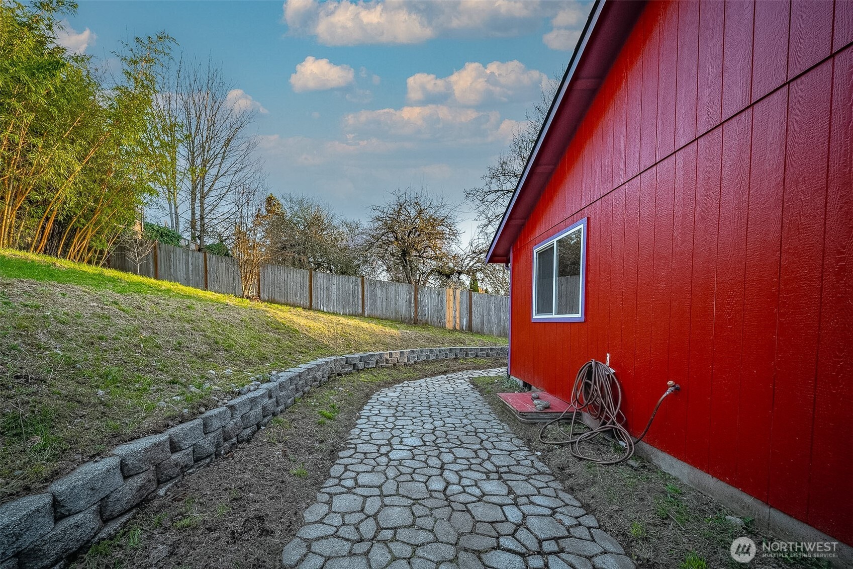 1008 Puget Street NE, Olympia, WA 98506