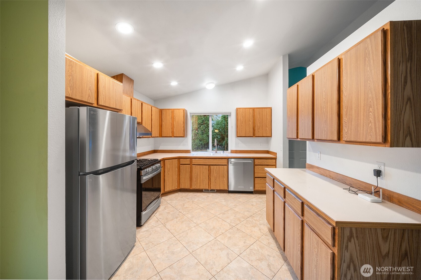 1008 Puget Street NE, Olympia, WA 98506