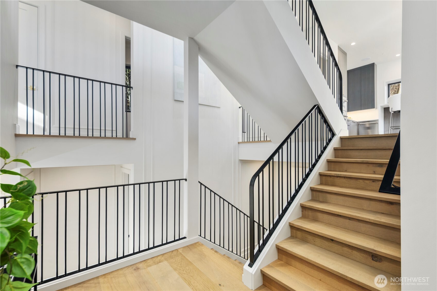 7128 ne 119th Place , Kirkland, WA 98034