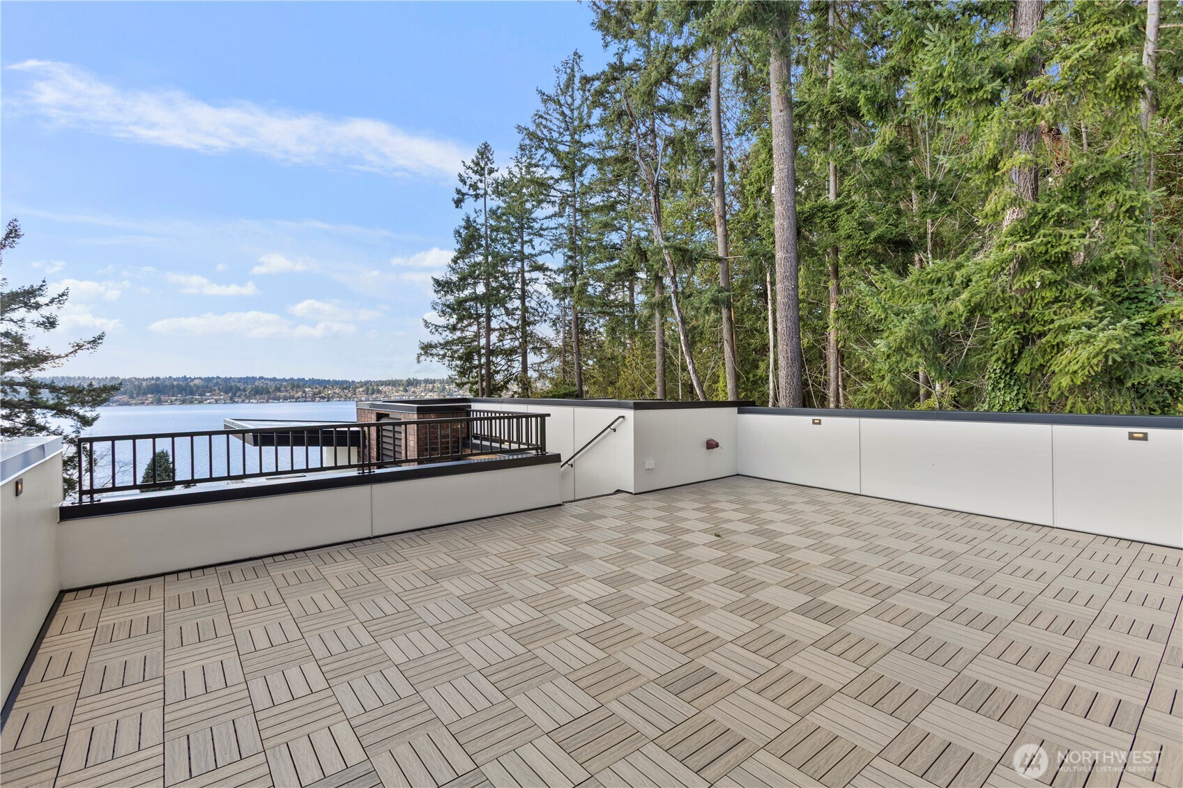 7128 ne 119th Place , Kirkland, WA 98034