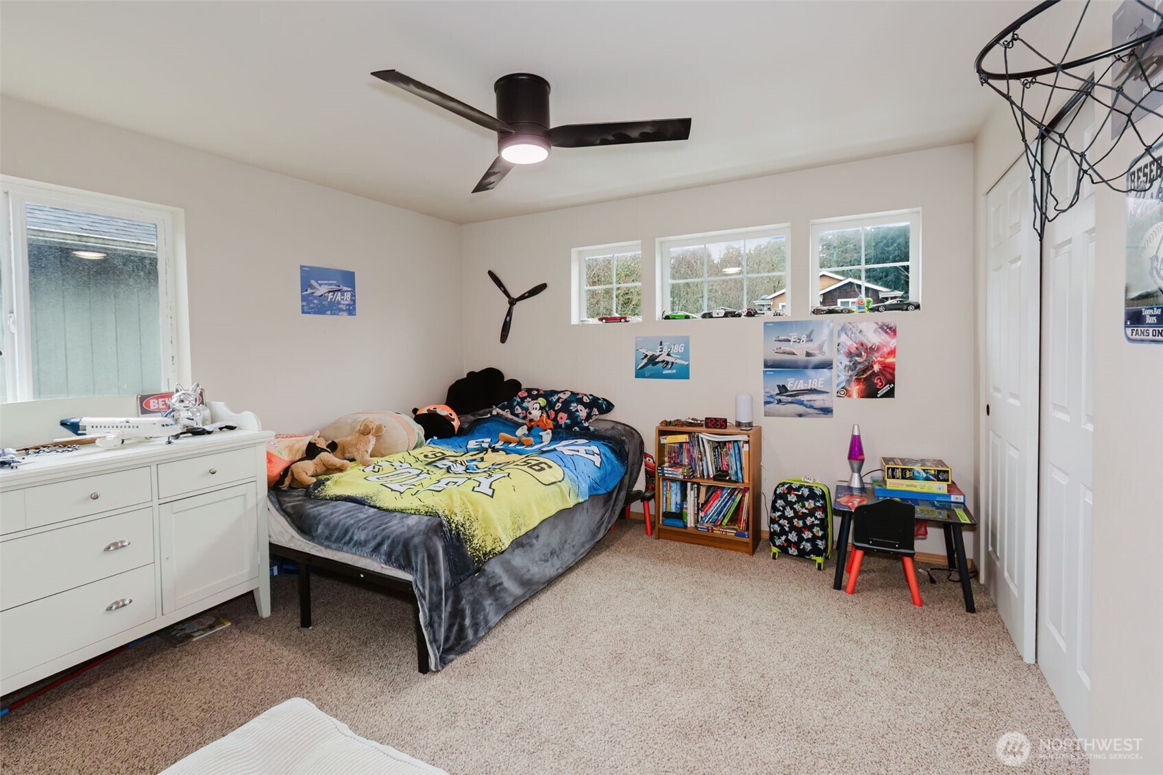 7063 E Dakota Street , Port Orchard, WA 98366