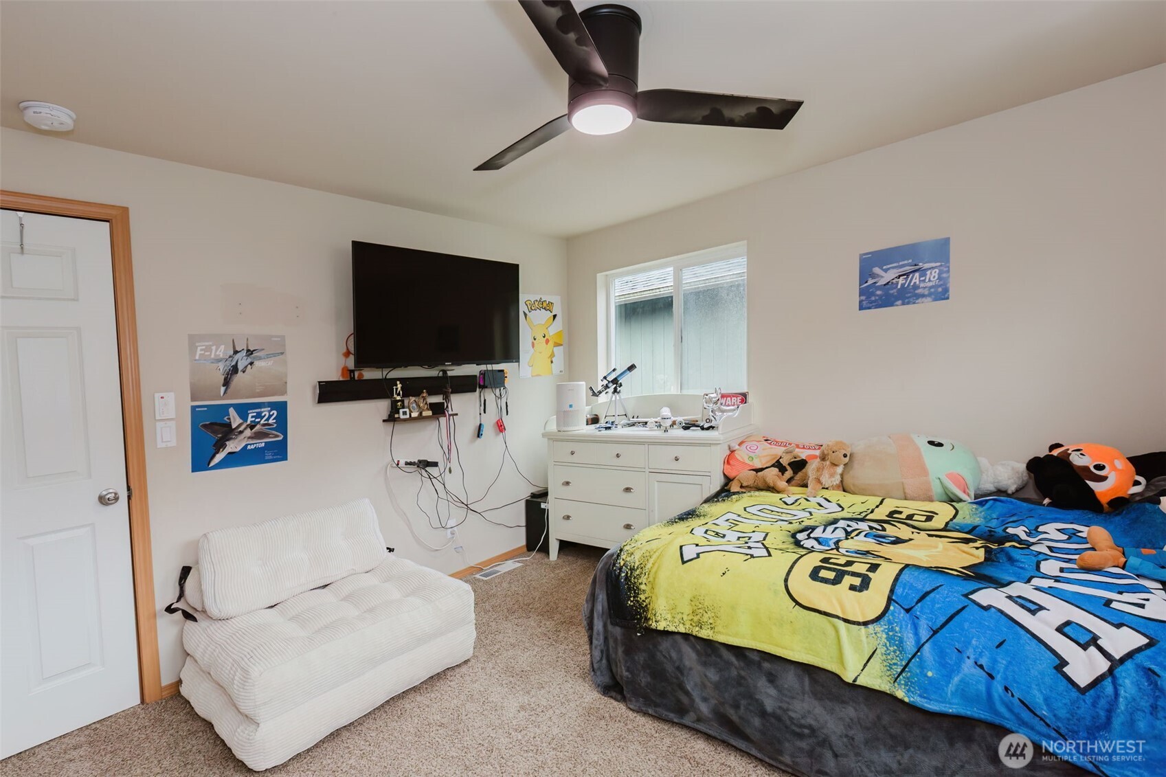 7063 E Dakota Street , Port Orchard, WA 98366