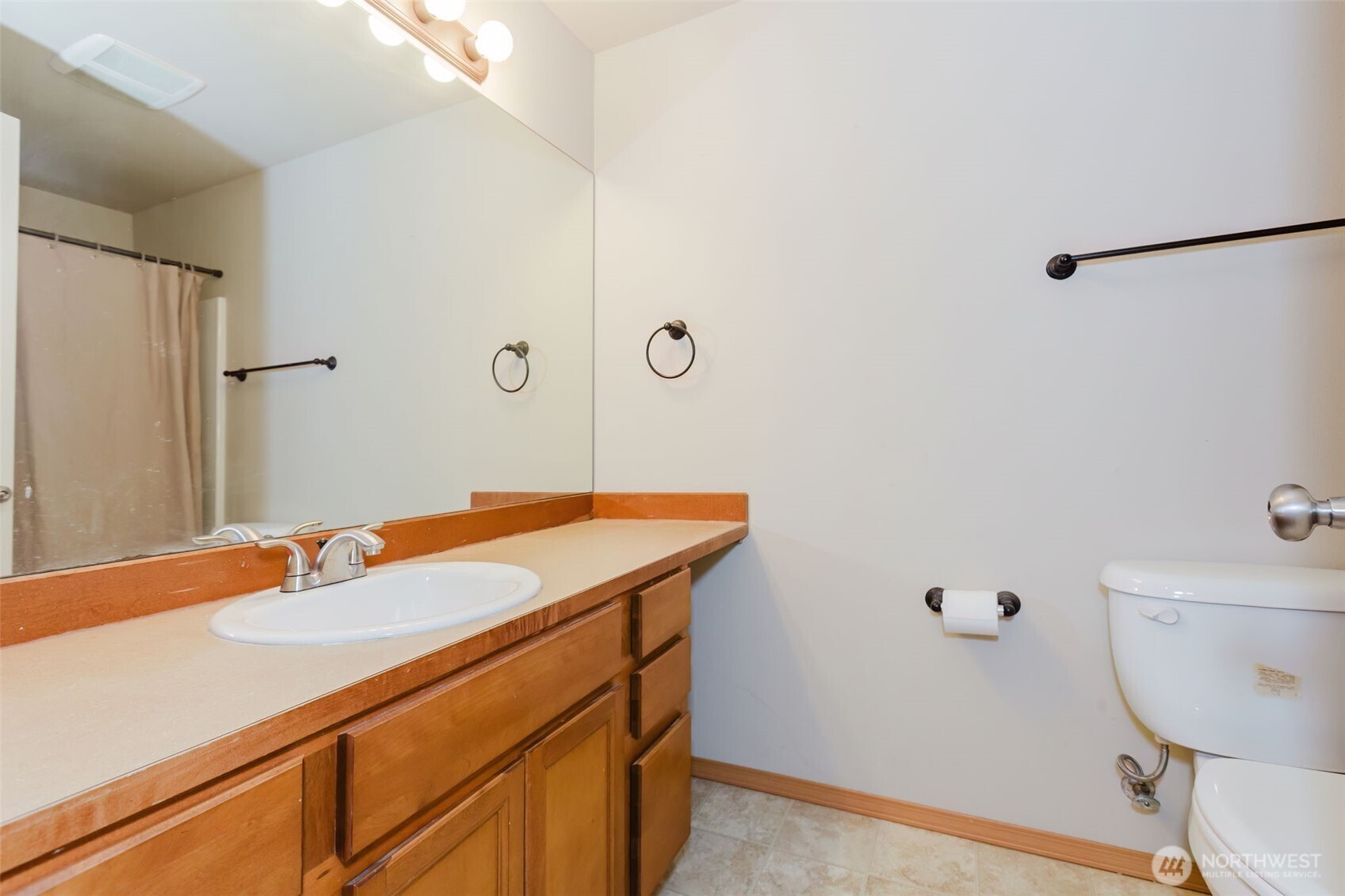 7063 E Dakota Street , Port Orchard, WA 98366