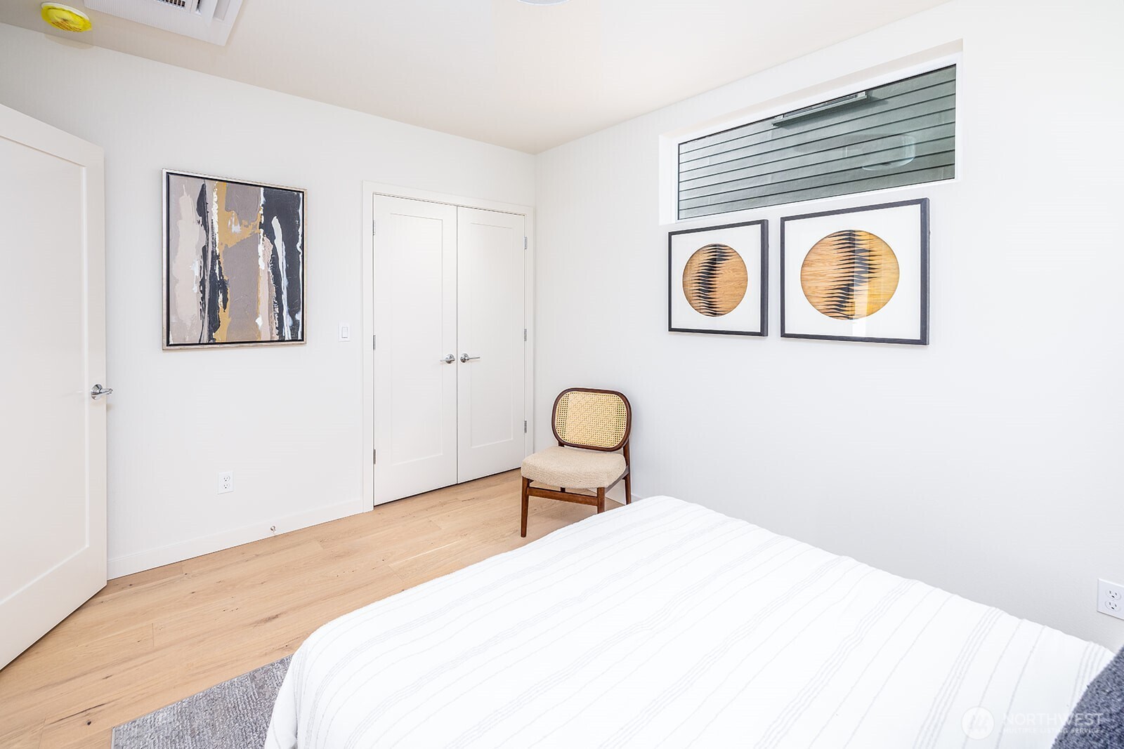 8321 25th Avenue NW #B, Seattle, WA 98117