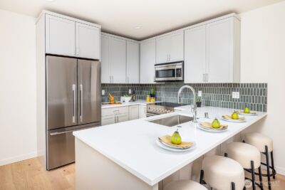 8321 25th Avenue NW #B, Seattle, WA 98117 - Photo 7