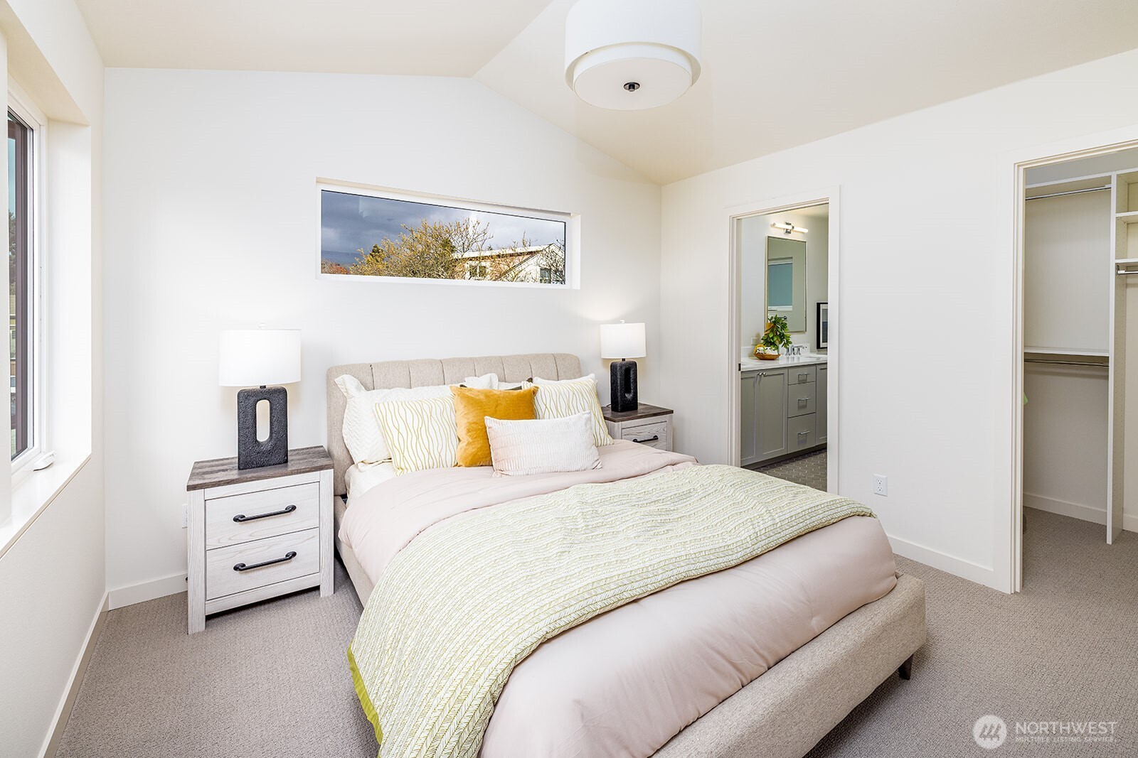 8319 25th Avenue NW, Seattle, WA 98117