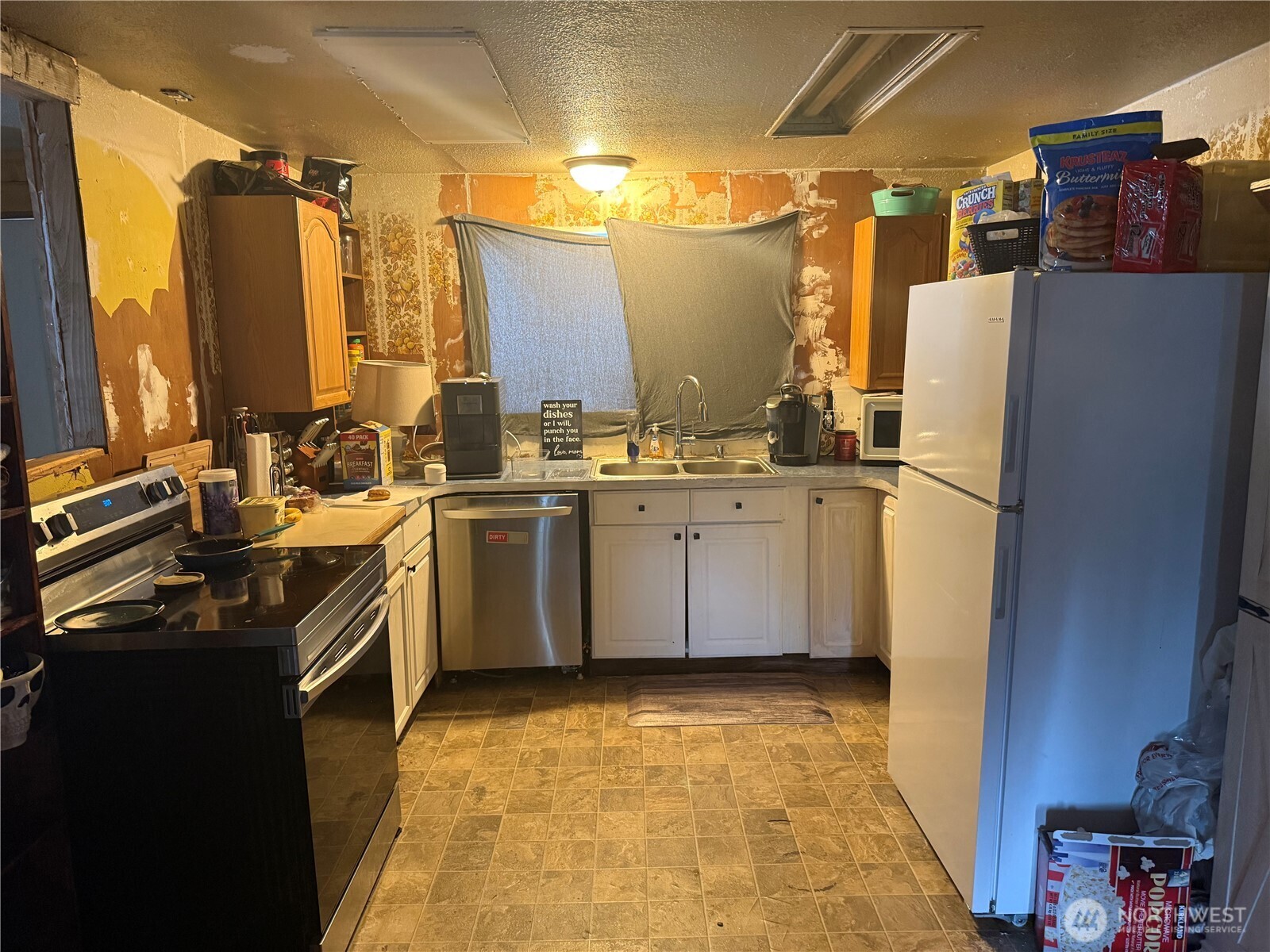 23420 41st Avenue Ct E, Spanaway, WA 98387