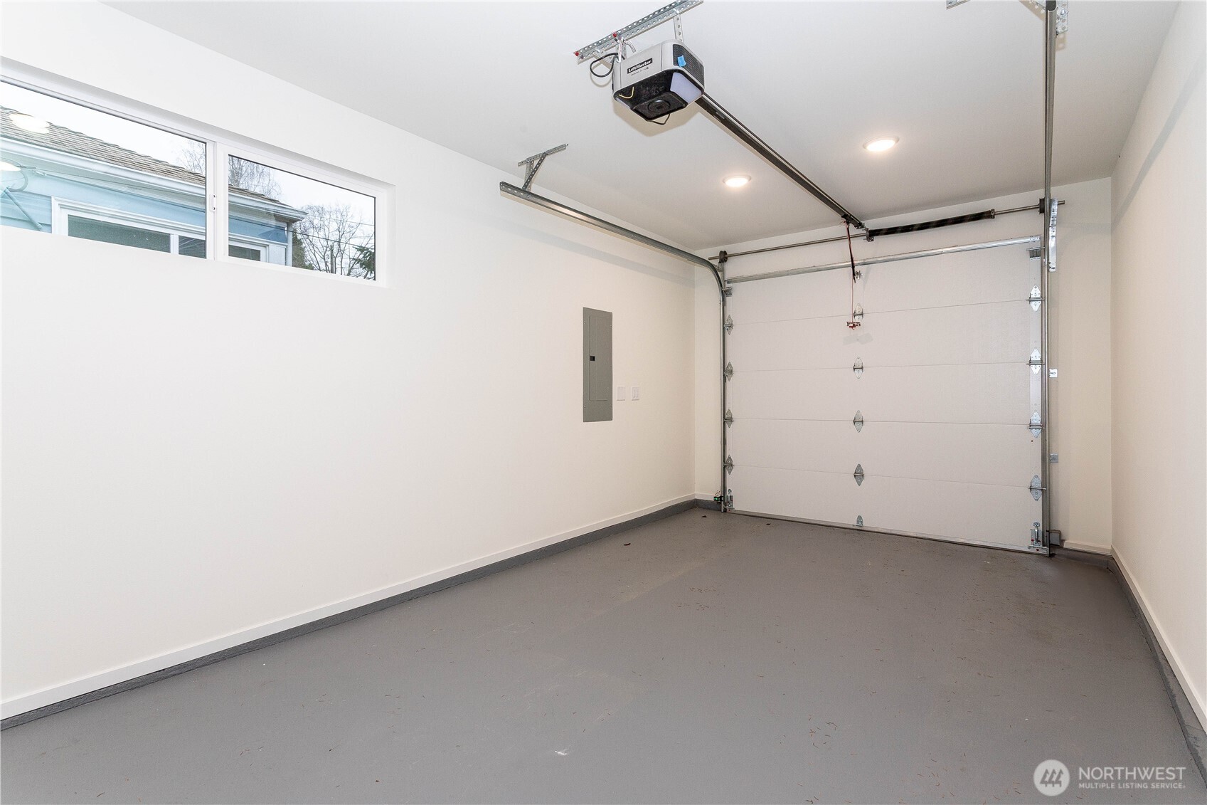 7341 21st Avenue NE #B, Seattle, WA 98115