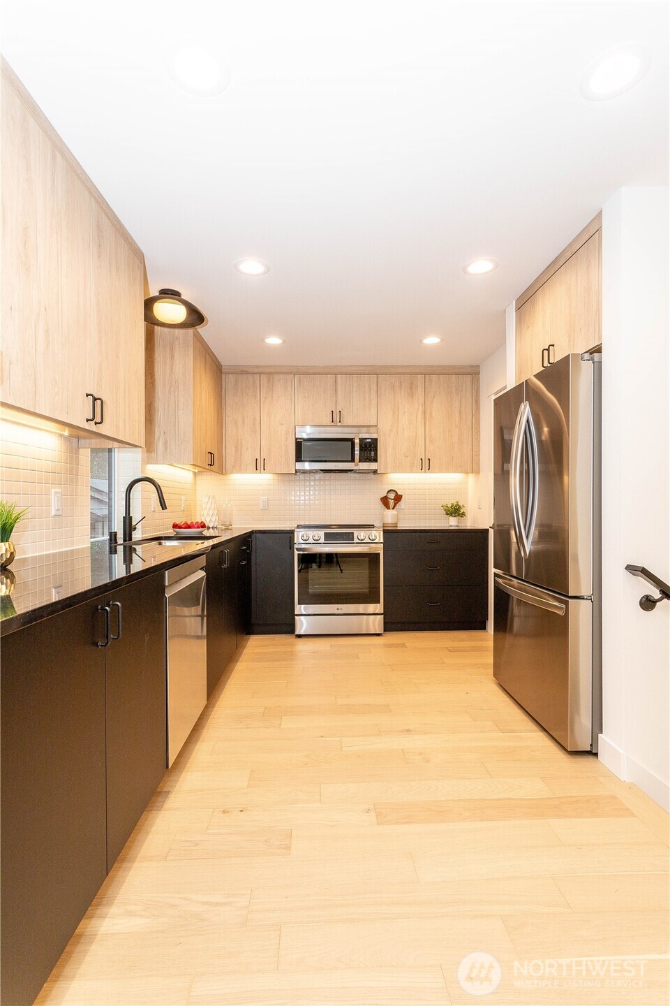 7341 21st Avenue NE #B, Seattle, WA 98115