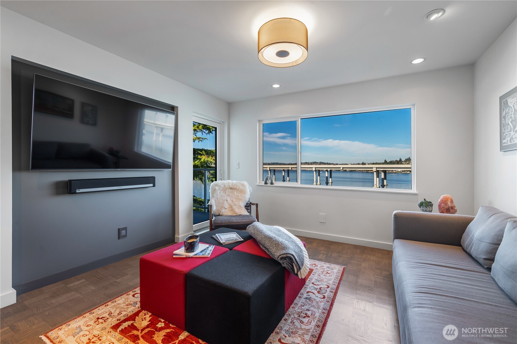 2501 Canterbury Lane E #410, Seattle, WA 98112