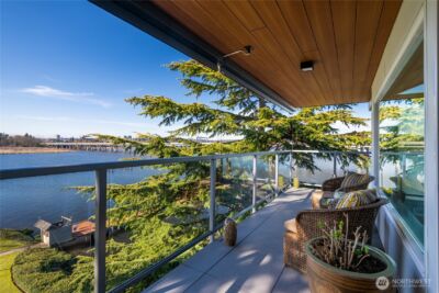 2501 Canterbury Lane E #410, Seattle, WA 98112 - Photo 3