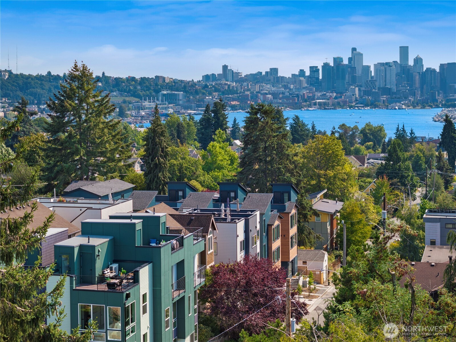 3850 Carr Place N, Seattle, WA 98103