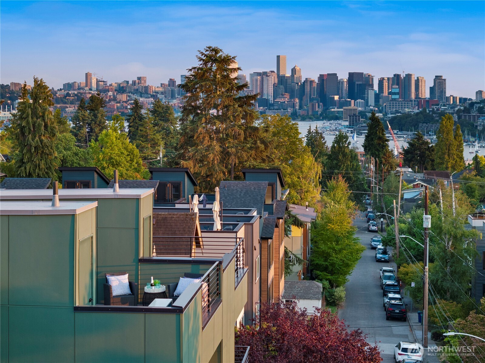 3850 Carr Place N, Seattle, WA 98103