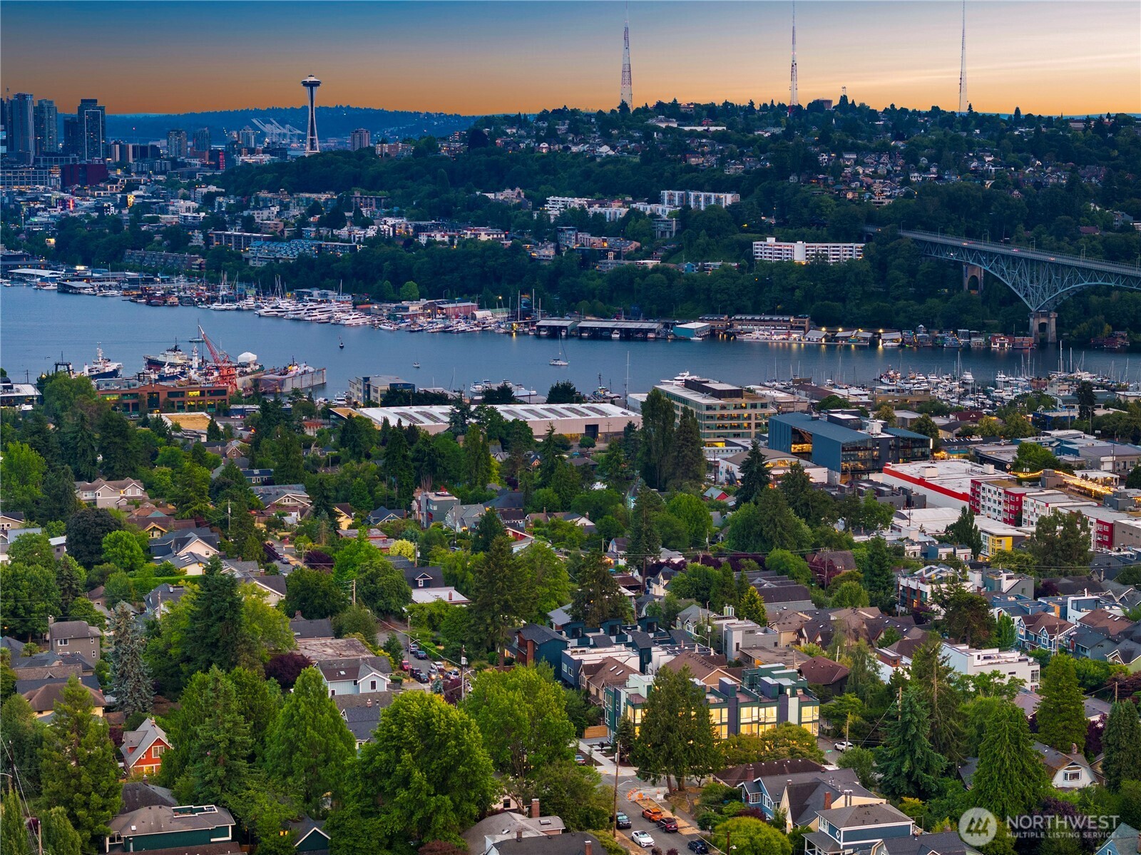 3850 Carr Place N, Seattle, WA 98103