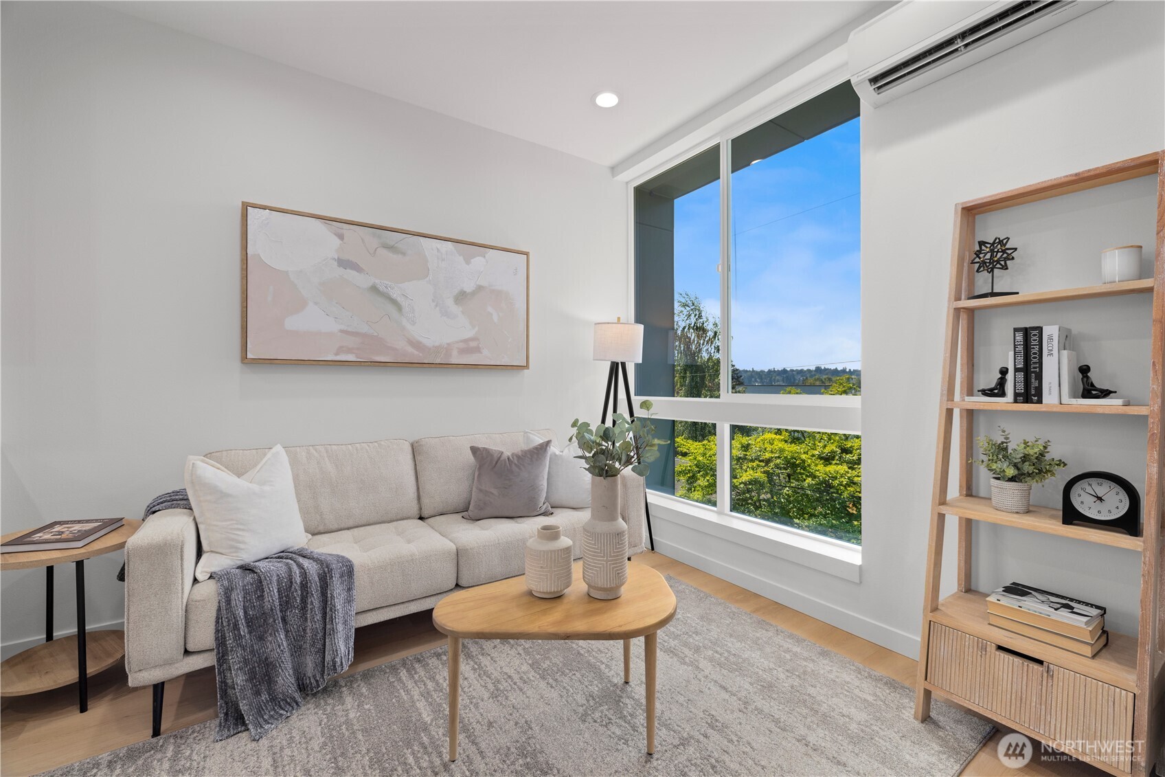 3850 Carr Place N, Seattle, WA 98103