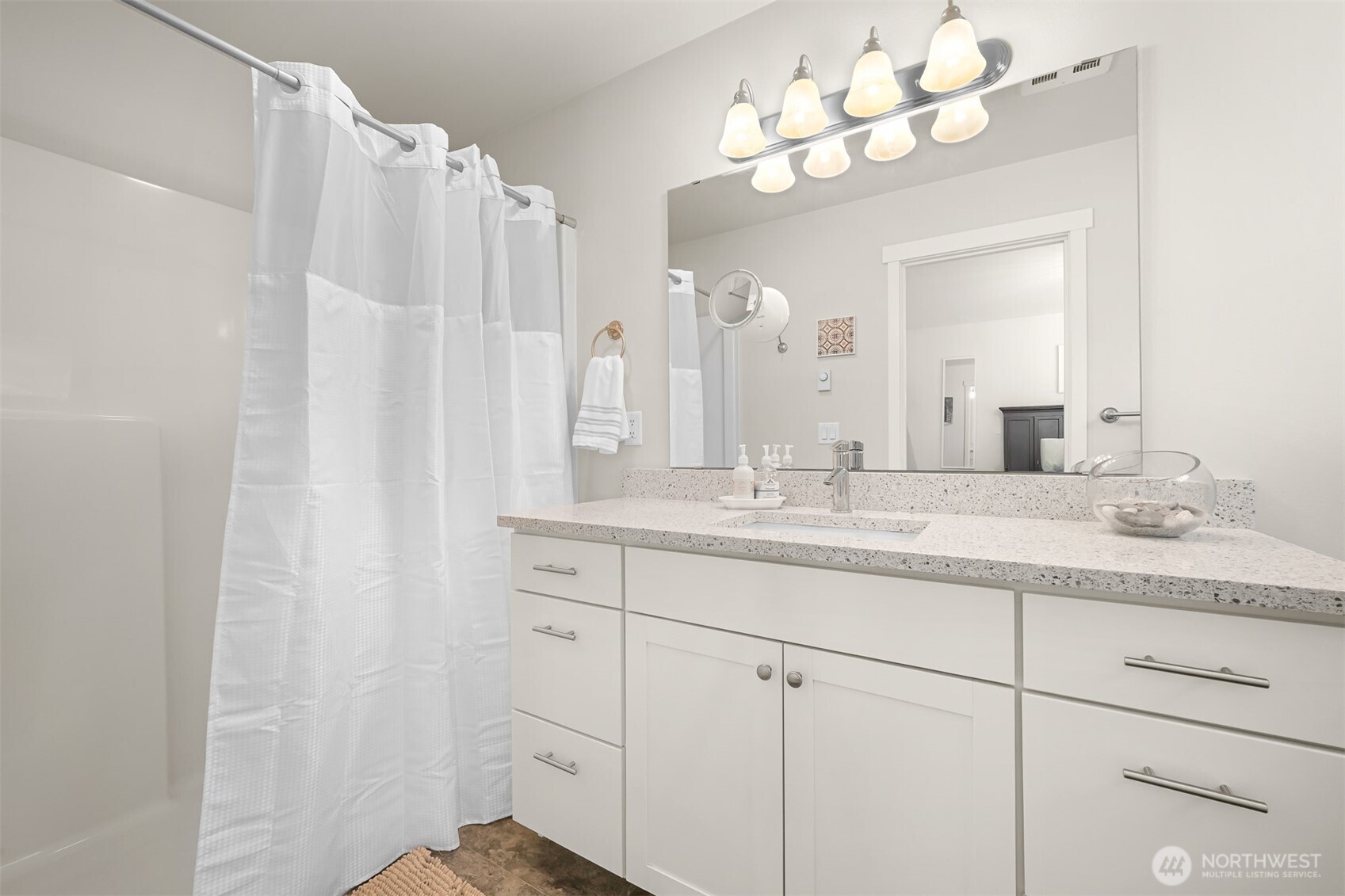 8268 Balfour Valley Lane , Maple Falls, WA 98266