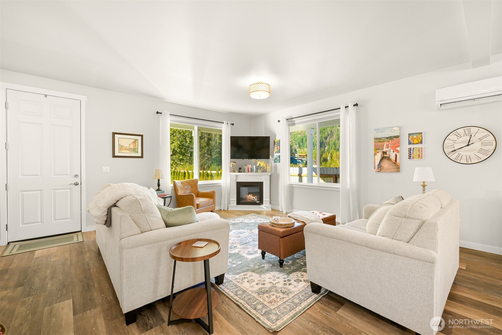 8268 Balfour Valley Lane , Maple Falls, WA 98266