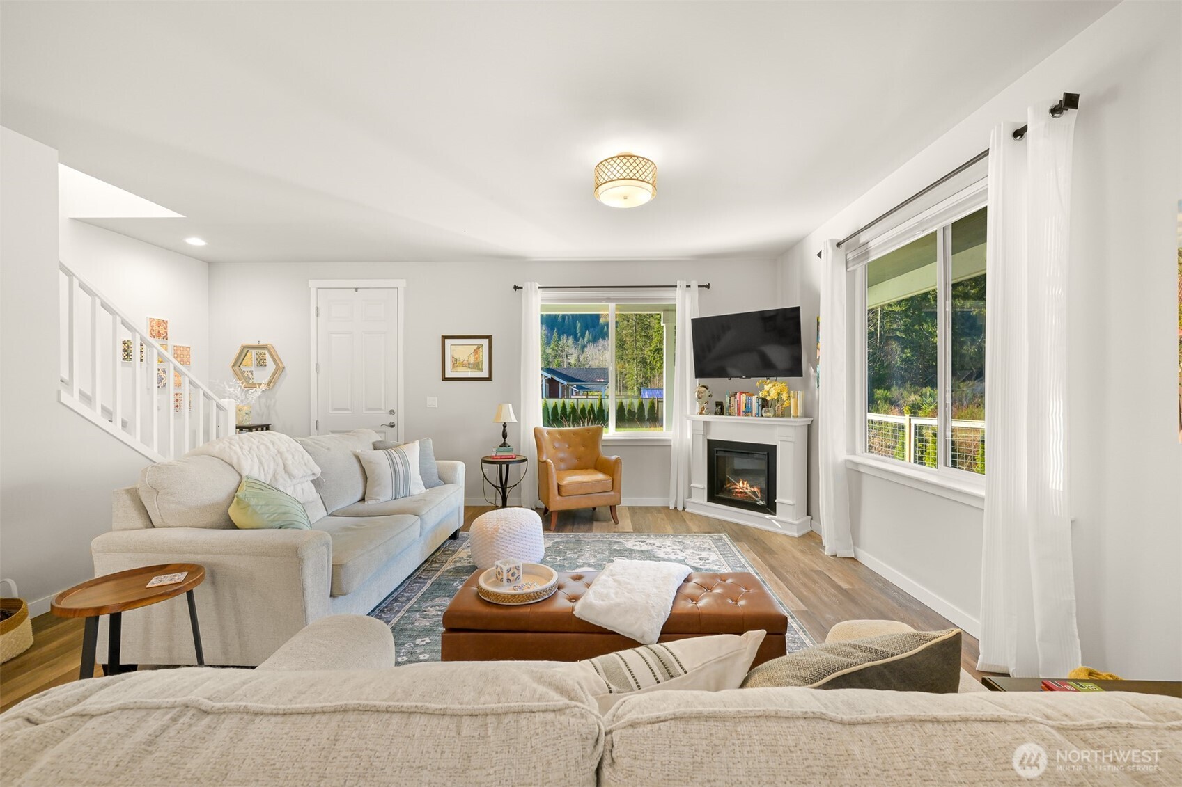 8268 Balfour Valley Lane , Maple Falls, WA 98266