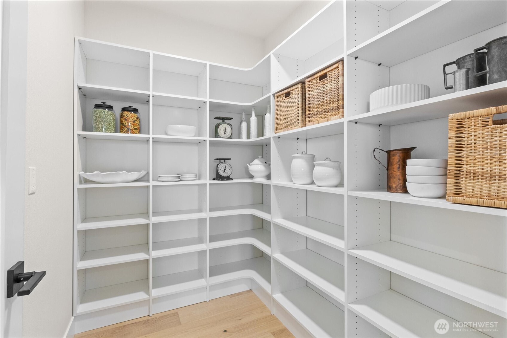 33 213th Place SW, Bothell, WA 98021