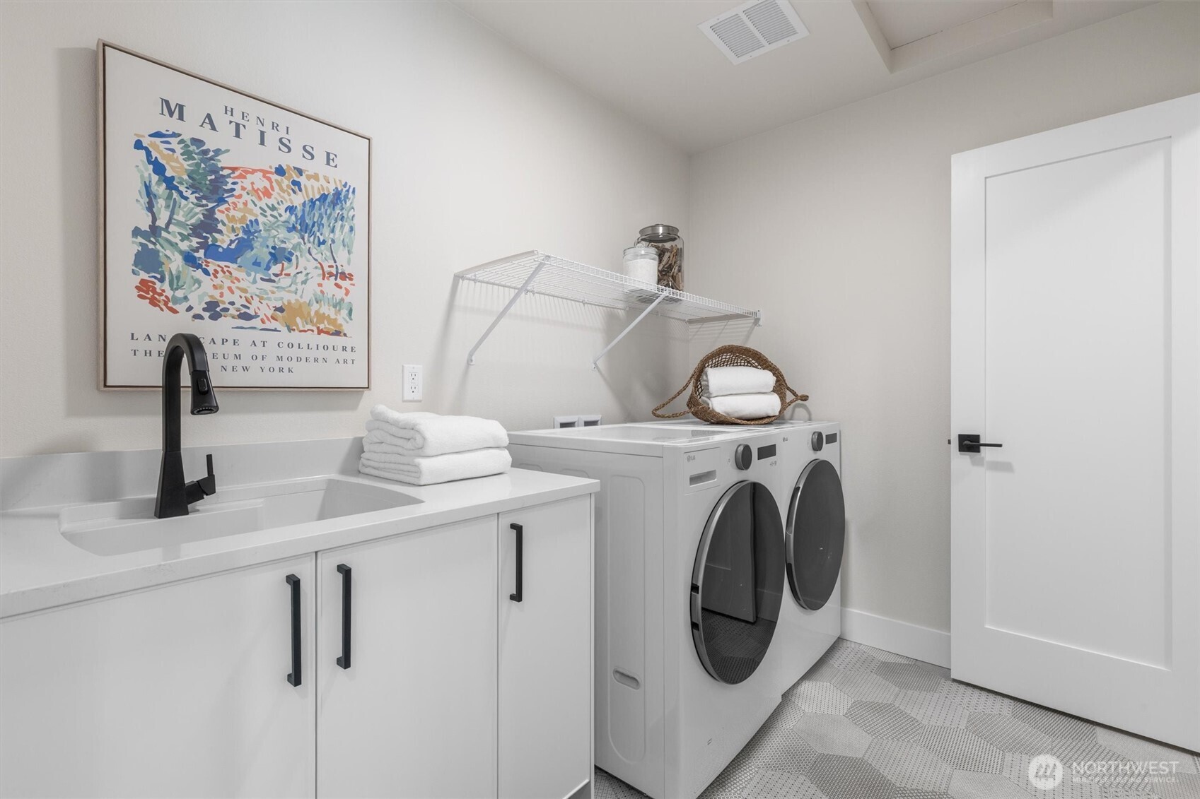 33 213th Place SW, Bothell, WA 98021