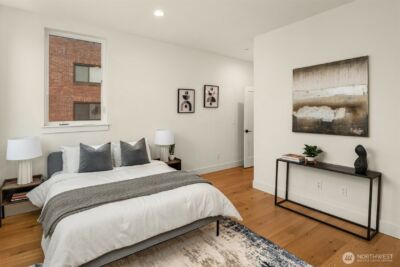 2337 10th Avenue E #D, Seattle, WA 98102 - Photo 4