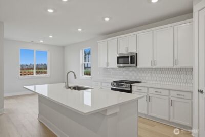 797 Weaver Drive E, Enumclaw, WA 98022 - Photo 5