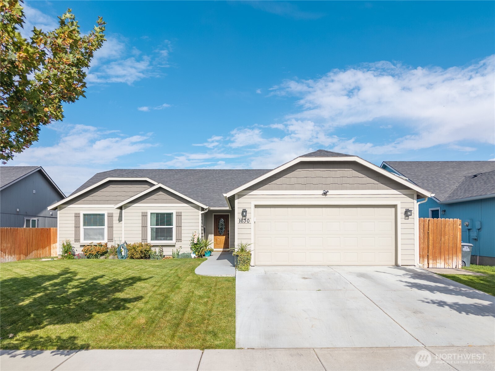 1630 E Filmore Drive , Moses Lake, WA 98837